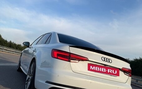 Audi A4, 2016 год, 2 550 000 рублей, 13 фотография