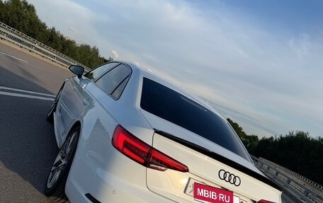 Audi A4, 2016 год, 2 550 000 рублей, 11 фотография