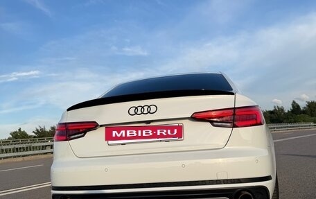 Audi A4, 2016 год, 2 550 000 рублей, 12 фотография