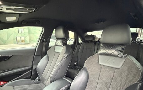 Audi A4, 2016 год, 2 550 000 рублей, 24 фотография