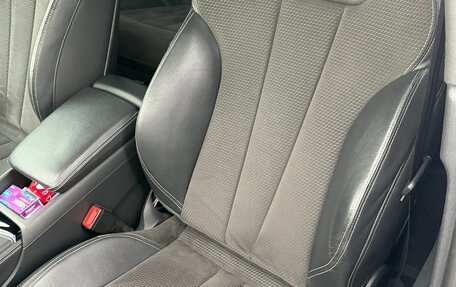 Audi A4, 2016 год, 2 550 000 рублей, 23 фотография
