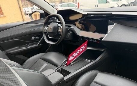 Peugeot 308, 2022 год, 2 190 000 рублей, 6 фотография