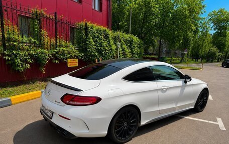Mercedes-Benz C-Класс, 2018 год, 2 900 000 рублей, 4 фотография