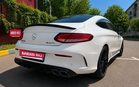 Mercedes-Benz C-Класс, 2018 год, 2 900 000 рублей, 5 фотография