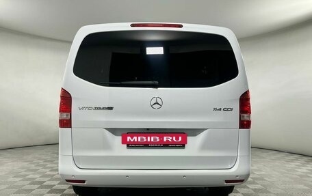 Mercedes-Benz Vito, 2018 год, 2 999 000 рублей, 5 фотография