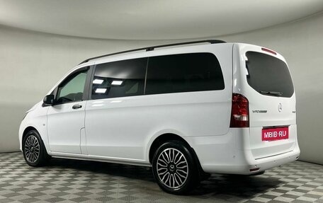 Mercedes-Benz Vito, 2018 год, 2 999 000 рублей, 6 фотография