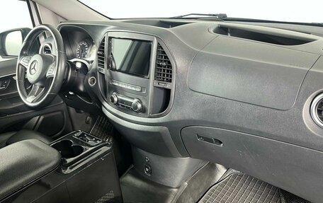 Mercedes-Benz Vito, 2018 год, 2 999 000 рублей, 14 фотография