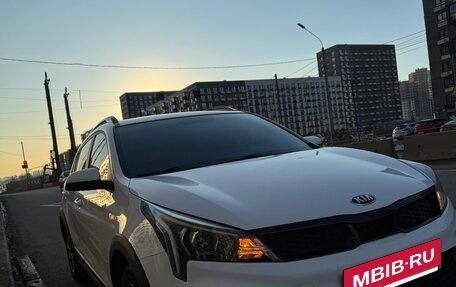 KIA Rio IV, 2021 год, 1 700 000 рублей, 2 фотография