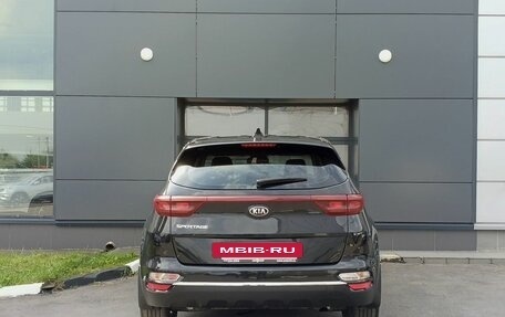 KIA Sportage IV рестайлинг, 2021 год, 2 589 000 рублей, 2 фотография