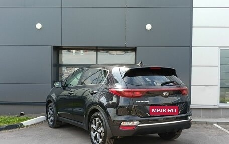 KIA Sportage IV рестайлинг, 2021 год, 2 589 000 рублей, 10 фотография