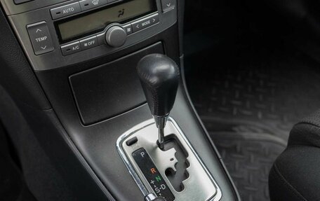 Toyota Avensis III рестайлинг, 2007 год, 990 000 рублей, 15 фотография