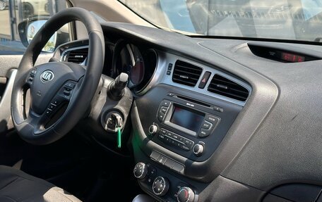 KIA cee'd III, 2013 год, 897 000 рублей, 11 фотография