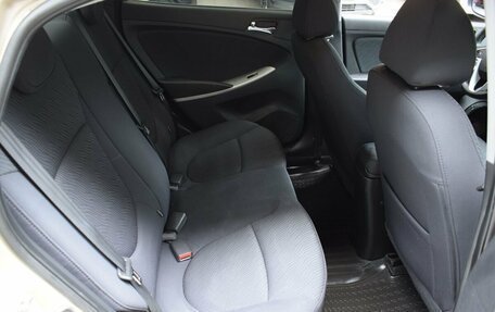 Hyundai Solaris II рестайлинг, 2011 год, 625 000 рублей, 17 фотография