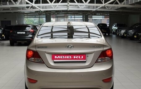 Hyundai Solaris II рестайлинг, 2011 год, 625 000 рублей, 6 фотография