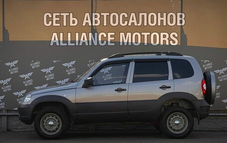 Chevrolet Niva I рестайлинг, 2013 год, 599 000 рублей, 4 фотография