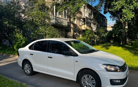 Volkswagen Polo VI (EU Market), 2020 год, 680 000 рублей, 4 фотография