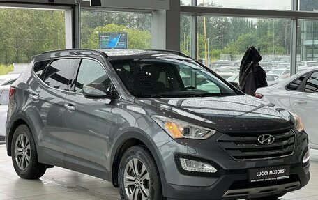 Hyundai Santa Fe III рестайлинг, 2013 год, 2 145 000 рублей, 1 фотография