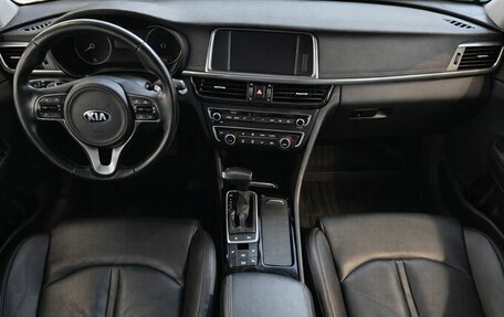 KIA Optima IV, 2018 год, 1 749 000 рублей, 12 фотография