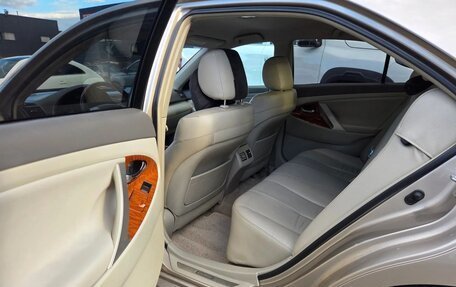 Toyota Camry, 2008 год, 1 085 000 рублей, 34 фотография