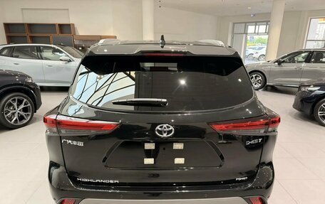 Toyota Highlander, 2026 год, 5 400 000 рублей, 6 фотография