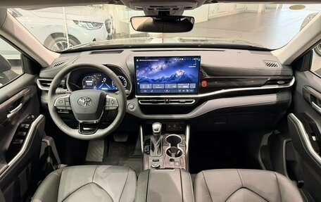 Toyota Highlander, 2026 год, 5 400 000 рублей, 14 фотография