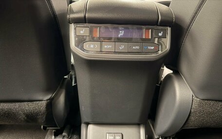 Toyota Highlander, 2026 год, 5 400 000 рублей, 27 фотография