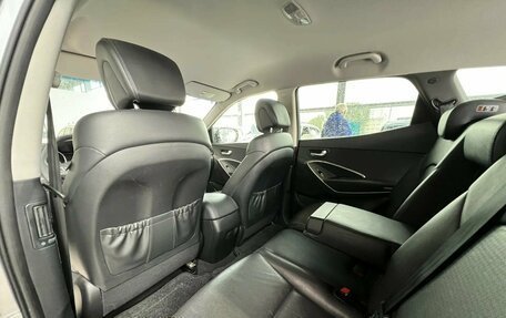 Hyundai Santa Fe III рестайлинг, 2013 год, 2 145 000 рублей, 21 фотография