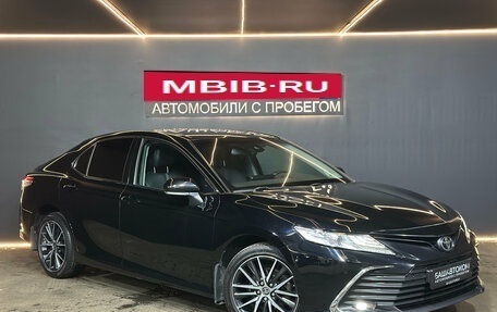Toyota Camry, 2021 год, 3 099 000 рублей, 3 фотография
