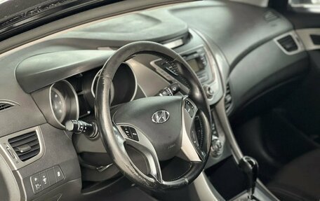 Hyundai Elantra V, 2013 год, 895 000 рублей, 11 фотография