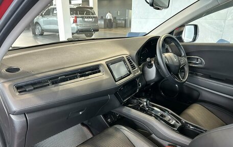 Honda Vezel, 2019 год, 1 695 000 рублей, 26 фотография