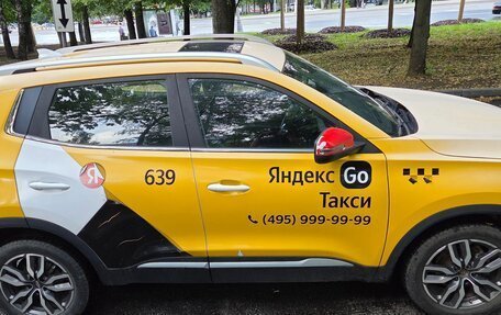 Chery Tiggo 4 I рестайлинг, 2022 год, 1 000 000 рублей, 5 фотография