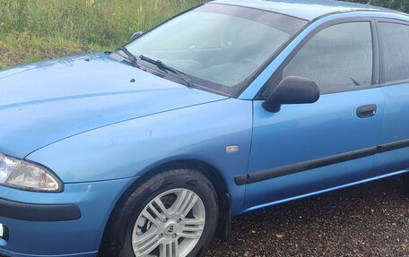 Mitsubishi Carisma I, 2000 год, 420 000 рублей, 2 фотография