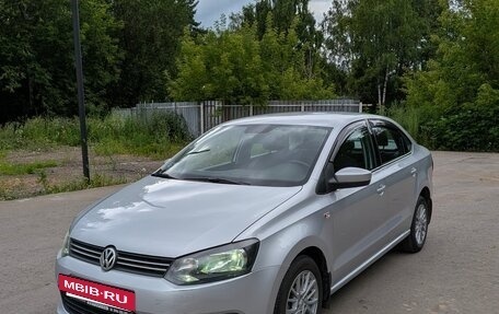 Volkswagen Polo VI (EU Market), 2011 год, 730 000 рублей, 3 фотография