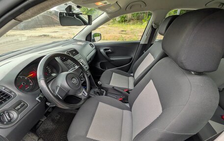 Volkswagen Polo VI (EU Market), 2011 год, 730 000 рублей, 10 фотография