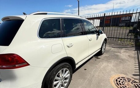 Volkswagen Touareg III, 2011 год, 2 050 000 рублей, 9 фотография