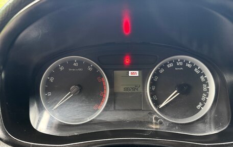 Skoda Fabia II, 2009 год, 315 000 рублей, 6 фотография