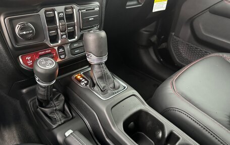 Jeep Wrangler, 2026 год, 8 299 000 рублей, 24 фотография