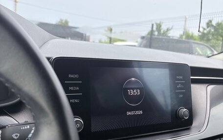 Skoda Rapid II, 2021 год, 1 600 000 рублей, 12 фотография
