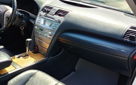 Toyota Camry, 2006 год, 820 000 рублей, 20 фотография