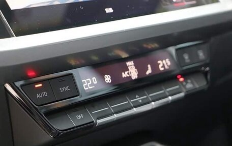 Audi A3, 2023 год, 2 230 000 рублей, 14 фотография