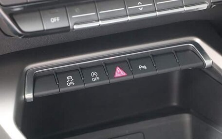 Audi A3, 2023 год, 2 230 000 рублей, 15 фотография