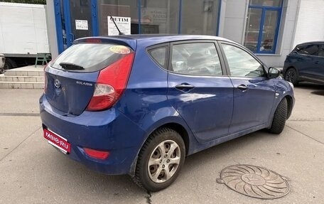 Hyundai Solaris II рестайлинг, 2012 год, 550 000 рублей, 5 фотография