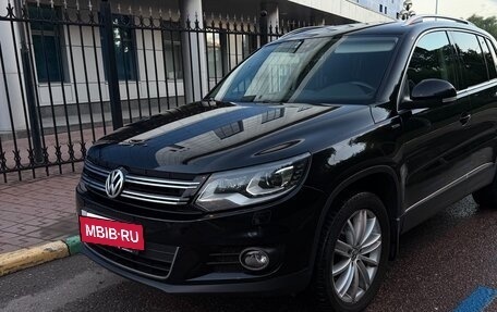 Volkswagen Tiguan I, 2013 год, 1 800 000 рублей, 2 фотография