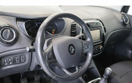 Renault Kaptur I рестайлинг, 2016 год, 1 499 000 рублей, 6 фотография