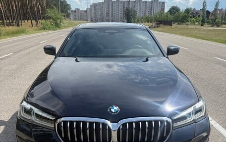 BMW 5 серия, 2021 год, 5 850 000 рублей, 2 фотография