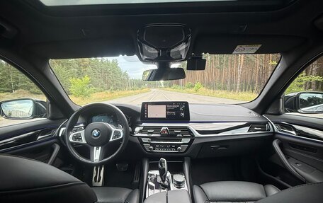 BMW 5 серия, 2021 год, 5 850 000 рублей, 16 фотография
