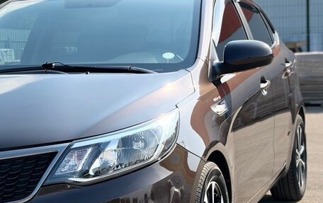 KIA Rio III рестайлинг, 2017 год, 1 000 000 рублей, 4 фотография