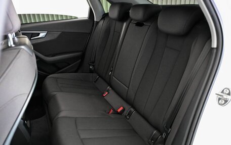 Audi A4, 2016 год, 2 320 000 рублей, 11 фотография