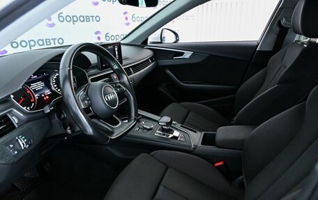 Audi A4, 2016 год, 2 320 000 рублей, 13 фотография