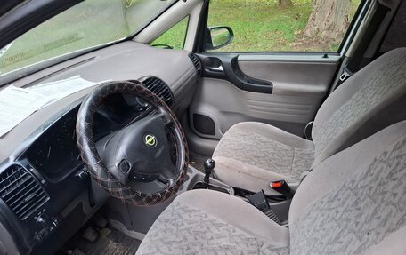 Opel Zafira A рестайлинг, 1999 год, 135 000 рублей, 12 фотография